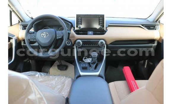 Buy Import Toyota 4Runner White Car in Import - Dubai in Conakry Buy Import Toyota 4Runner White Car in Import - Dubai in Conakry