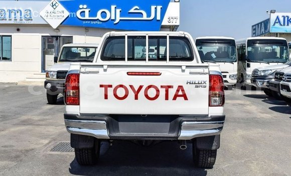Buy Import Toyota Hilux White Car in Import - Dubai in Conakry Buy Import Toyota Hilux White Car in Import - Dubai in Conakry