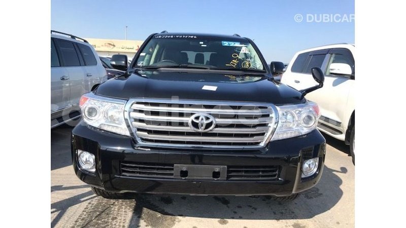 Big with watermark toyota land cruiser conakry import dubai 4877