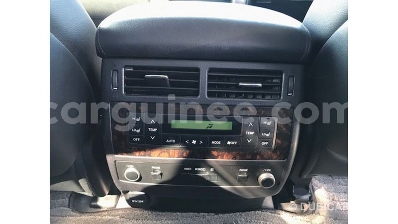 Big with watermark toyota land cruiser conakry import dubai 4877