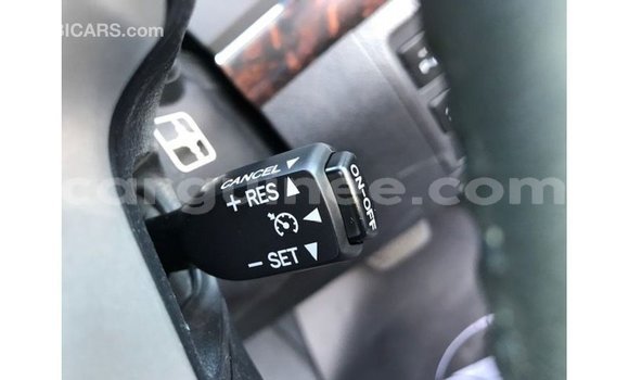 Acheter Import Voiture Toyota Land Cruiser Noir à Import - Dubai, Conakry Acheter Import Voiture Toyota Land Cruiser Noir à Import - Dubai, Conakry