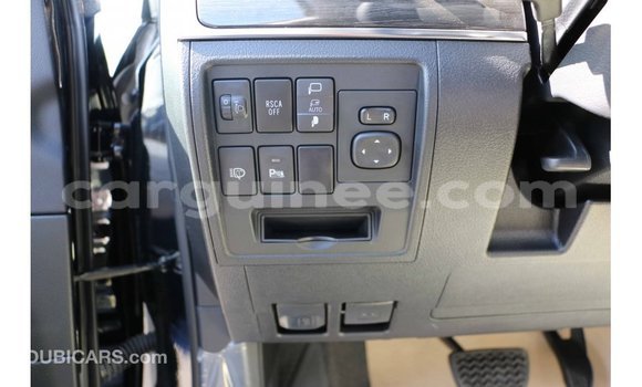 Buy Import Toyota Land Cruiser Black Car in Import - Dubai in Conakry Buy Import Toyota Land Cruiser Black Car in Import - Dubai in Conakry