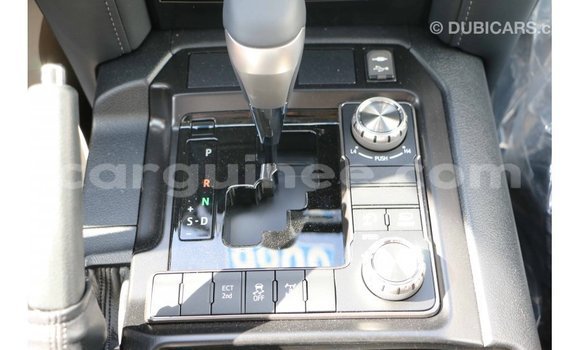 Buy Import Toyota Land Cruiser Black Car in Import - Dubai in Conakry Buy Import Toyota Land Cruiser Black Car in Import - Dubai in Conakry