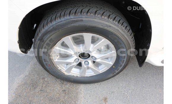 Buy Import Toyota Land Cruiser White Car in Import - Dubai in Conakry Buy Import Toyota Land Cruiser White Car in Import - Dubai in Conakry