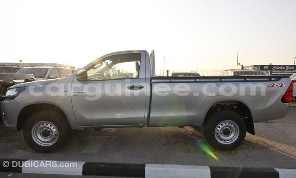 Buy Import Toyota Hilux Other Car in Import - Dubai in Conakry Buy Import Toyota Hilux Other Car in Import - Dubai in Conakry