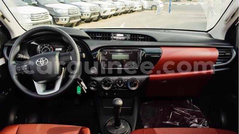 Big with watermark toyota hilux conakry import dubai 4888