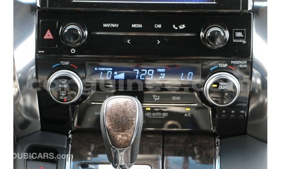 Buy Import Toyota Alphard White Car in Import - Dubai in Conakry Buy Import Toyota Alphard White Car in Import - Dubai in Conakry