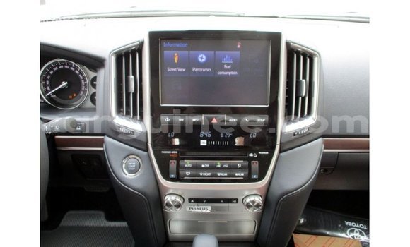 Acheter Import Voiture Toyota Land Cruiser Noir à Import - Dubai, Conakry Acheter Import Voiture Toyota Land Cruiser Noir à Import - Dubai, Conakry