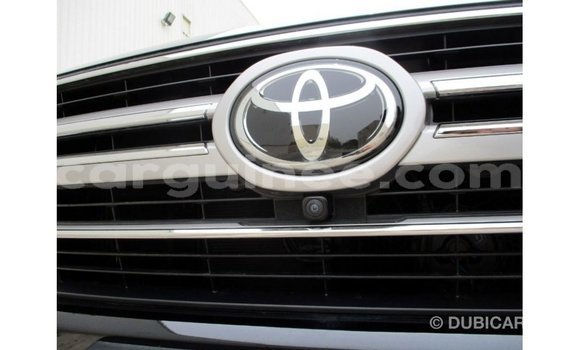Acheter Import Voiture Toyota Land Cruiser Noir à Import - Dubai, Conakry Acheter Import Voiture Toyota Land Cruiser Noir à Import - Dubai, Conakry