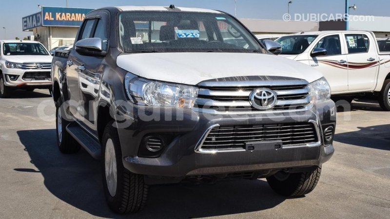 Big with watermark toyota hilux conakry import dubai 4896