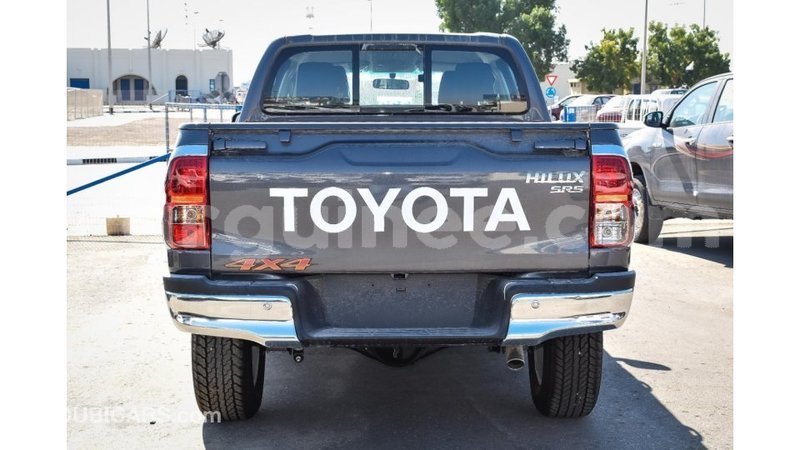 Big with watermark toyota hilux conakry import dubai 4896