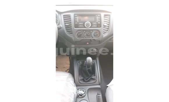 Buy Import Mitsubishi L200 White Car in Import - Dubai in Conakry Buy Import Mitsubishi L200 White Car in Import - Dubai in Conakry