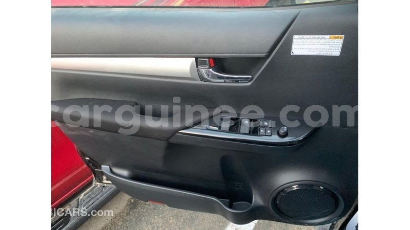 Big with watermark toyota hilux conakry import dubai 4902