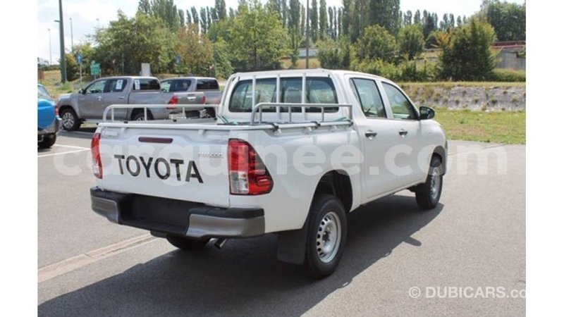 Big with watermark toyota hilux conakry import dubai 4903