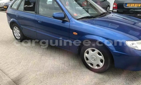 Buy Used Mazda 323 Blue Car in Conakry in Conakry Buy Used Mazda 323 Blue Car in Conakry in Conakry