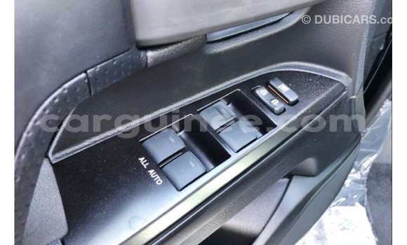 Acheter Import Voiture Toyota Land Cruiser Noir à Import - Dubai, Conakry Acheter Import Voiture Toyota Land Cruiser Noir à Import - Dubai, Conakry