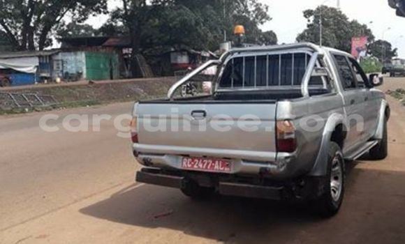 Buy Used Mitsubishi L200 Silver Car in Conakry in Conakry Buy Used Mitsubishi L200 Silver Car in Conakry in Conakry