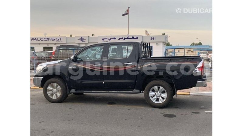 Big with watermark toyota hilux conakry import dubai 4918