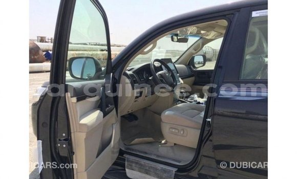 Buy Import Toyota Land Cruiser Black Car in Import - Dubai in Conakry Buy Import Toyota Land Cruiser Black Car in Import - Dubai in Conakry