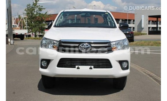 Buy Import Toyota Hilux White Car in Import - Dubai in Conakry Buy Import Toyota Hilux White Car in Import - Dubai in Conakry
