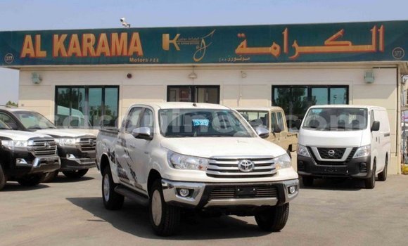 Buy Import Toyota Hilux White Car in Import - Dubai in Conakry Buy Import Toyota Hilux White Car in Import - Dubai in Conakry