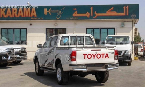 Buy Import Toyota Hilux White Car in Import - Dubai in Conakry Buy Import Toyota Hilux White Car in Import - Dubai in Conakry