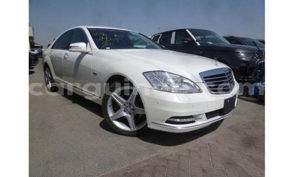 Buy Import Mercedes-Benz 190 White Car in Import - Dubai in Conakry Buy Import Mercedes-Benz 190 White Car in Import - Dubai in Conakry