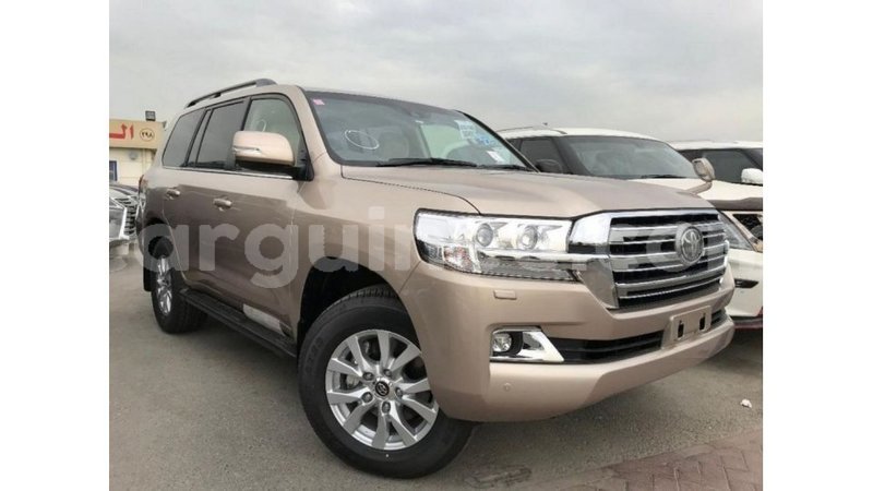 Big with watermark toyota land cruiser conakry import dubai 4935