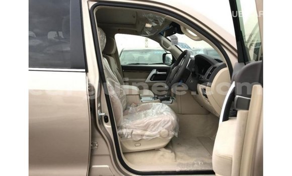 Buy Import Toyota Land Cruiser Other Car in Import - Dubai in Conakry Buy Import Toyota Land Cruiser Other Car in Import - Dubai in Conakry