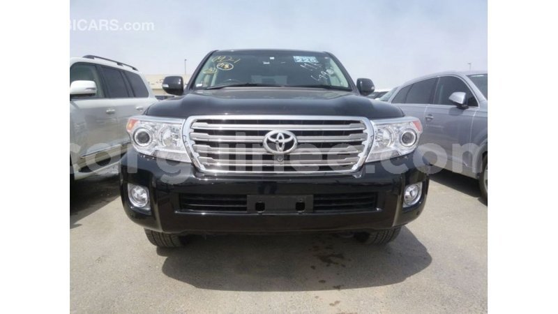 Big with watermark toyota land cruiser conakry import dubai 4936