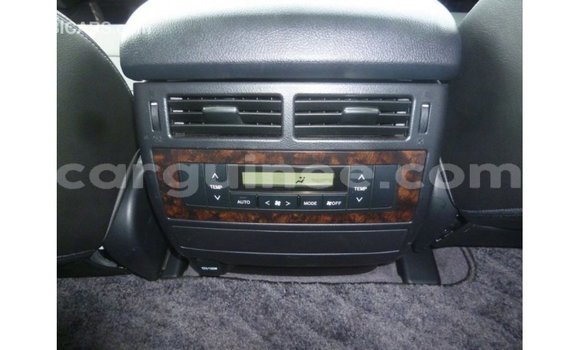 Buy Import Toyota Land Cruiser Black Car in Import - Dubai in Conakry Buy Import Toyota Land Cruiser Black Car in Import - Dubai in Conakry