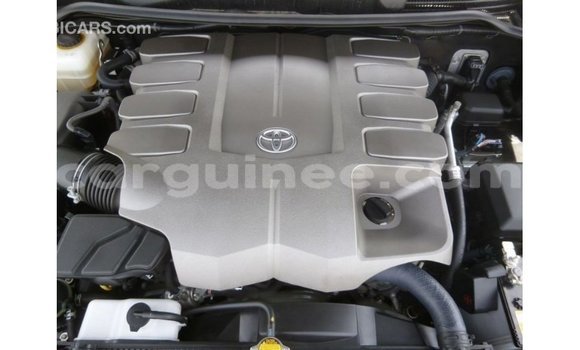 Buy Import Toyota Land Cruiser Black Car in Import - Dubai in Conakry Buy Import Toyota Land Cruiser Black Car in Import - Dubai in Conakry