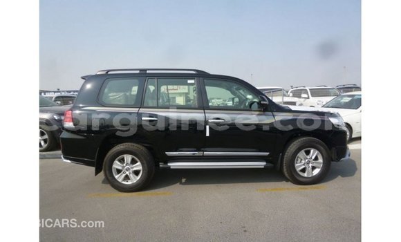 Buy Import Toyota Land Cruiser Black Car in Import - Dubai in Conakry Buy Import Toyota Land Cruiser Black Car in Import - Dubai in Conakry