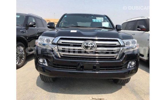 Buy Import Toyota Land Cruiser Black Car in Import - Dubai in Conakry Buy Import Toyota Land Cruiser Black Car in Import - Dubai in Conakry