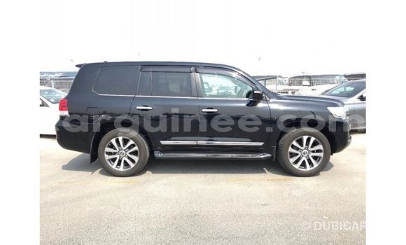 Buy Import Toyota Land Cruiser Black Car in Import - Dubai in Conakry Buy Import Toyota Land Cruiser Black Car in Import - Dubai in Conakry