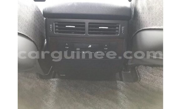 Buy Import Toyota Land Cruiser White Car in Import - Dubai in Conakry Buy Import Toyota Land Cruiser White Car in Import - Dubai in Conakry