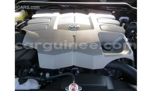 Buy Import Toyota Land Cruiser White Car in Import - Dubai in Conakry Buy Import Toyota Land Cruiser White Car in Import - Dubai in Conakry