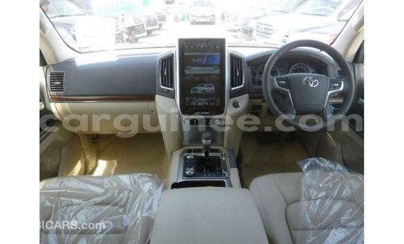 Buy Import Toyota Land Cruiser Blue Car in Import - Dubai in Conakry Buy Import Toyota Land Cruiser Blue Car in Import - Dubai in Conakry