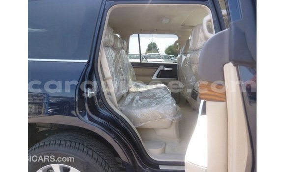 Buy Import Toyota Land Cruiser Blue Car in Import - Dubai in Conakry Buy Import Toyota Land Cruiser Blue Car in Import - Dubai in Conakry