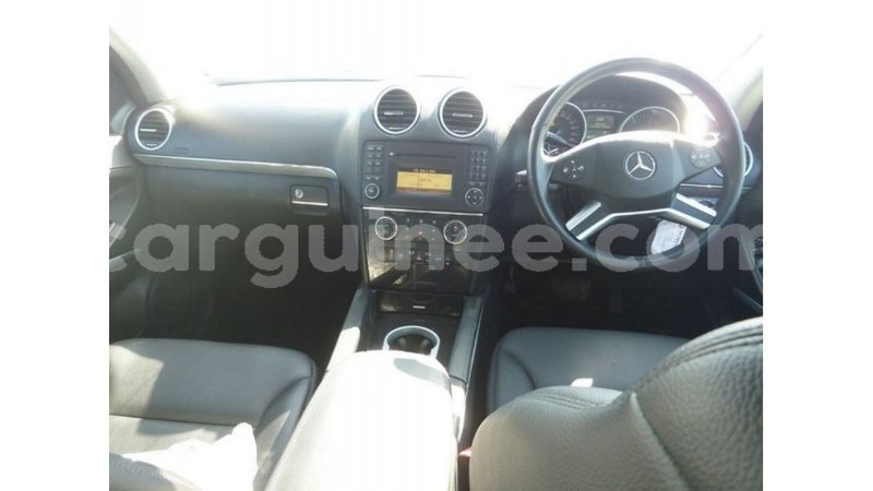Big with watermark mercedes benz 190 conakry import dubai 4948