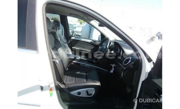 Buy Import Mercedes-Benz 190 White Car in Import - Dubai in Conakry Buy Import Mercedes-Benz 190 White Car in Import - Dubai in Conakry