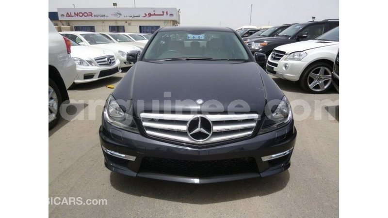 Big with watermark mercedes benz 190 conakry import dubai 4951