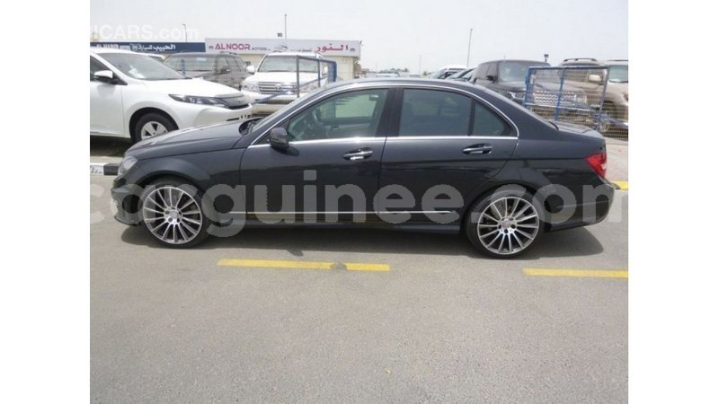 Big with watermark mercedes benz 190 conakry import dubai 4951