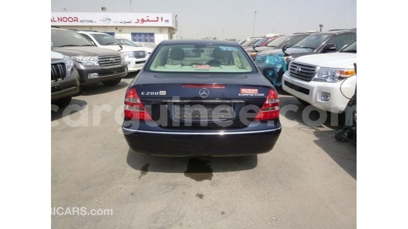 Big with watermark mercedes benz 200 conakry import dubai 4952