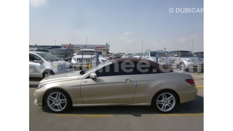 Big with watermark mercedes benz 200 conakry import dubai 4953