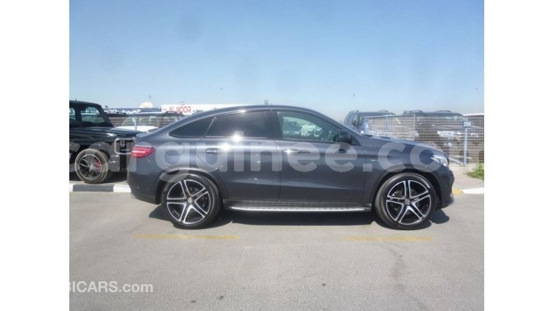 Big with watermark mercedes benz gle conakry import dubai 4955