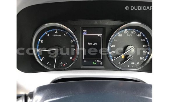 Acheter Import Voiture Toyota 4Runner Blanc à Import - Dubai, Conakry Acheter Import Voiture Toyota 4Runner Blanc à Import - Dubai, Conakry