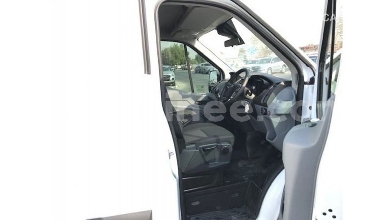 Big with watermark ford transit conakry import dubai 4960