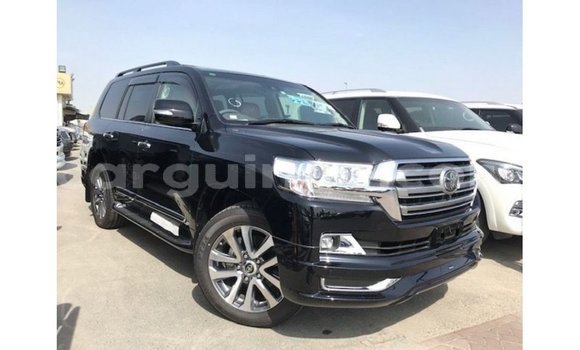 Buy Import Toyota Land Cruiser Black Car in Import - Dubai in Conakry Buy Import Toyota Land Cruiser Black Car in Import - Dubai in Conakry