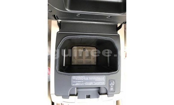 Buy Import Toyota Land Cruiser Black Car in Import - Dubai in Conakry Buy Import Toyota Land Cruiser Black Car in Import - Dubai in Conakry
